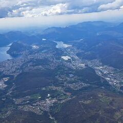 Flugwegposition um 11:38:02: Aufgenommen in der Nähe von Bezirk Lugano, Schweiz in 2742 Meter